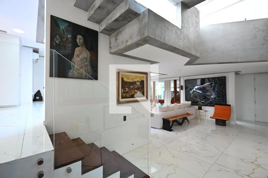 Casa à venda com 3 quartos, 443m² em Cidade Jardim, São Paulo