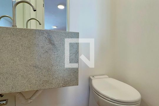 Lavabo de apartamento à venda com 3 quartos, 134m² em Cerqueira César, São Paulo
