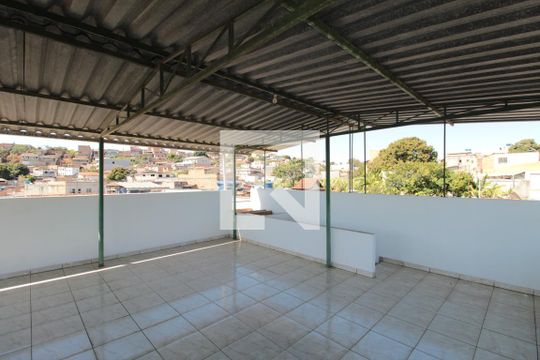 Terraço de casa para alugar com 2 quartos, 60m² em Santa Martinha, Ribeirão das Neves