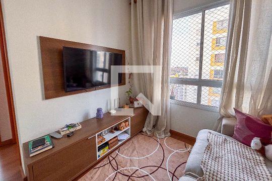 Sala de apartamento para alugar com 2 quartos, 47m² em Jardim Boa Vista (zona Oeste), Osasco