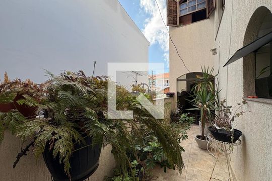 Sala de casa à venda com 3 quartos, 350m² em Vila Camilópolis, Santo André