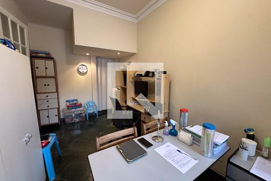 Sala 2 de casa à venda com 3 quartos, 218m² em Água Branca, São Paulo