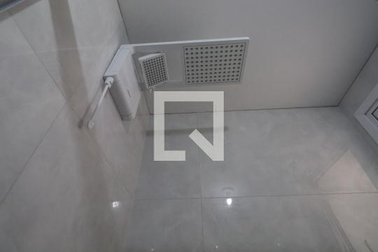 Banheiro de apartamento à venda com 2 quartos, 76m² em Marechal Rondon, Canoas
