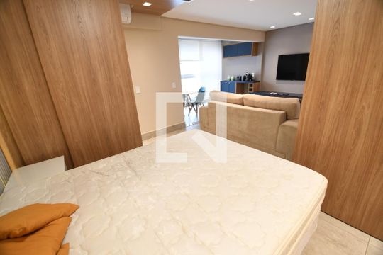 Quarto de kitnet/studio à venda com 1 quarto, 49m² em Centro, Campinas