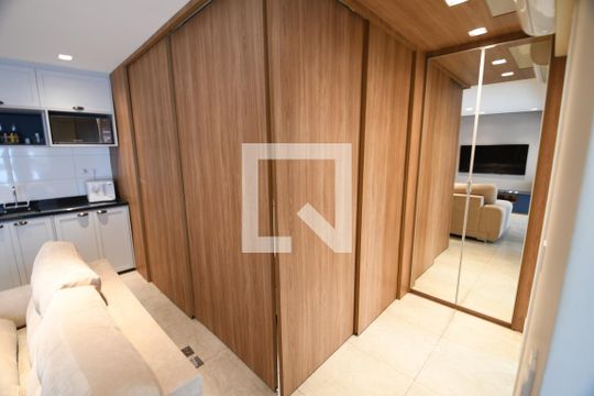 Quarto de kitnet/studio à venda com 1 quarto, 49m² em Centro, Campinas