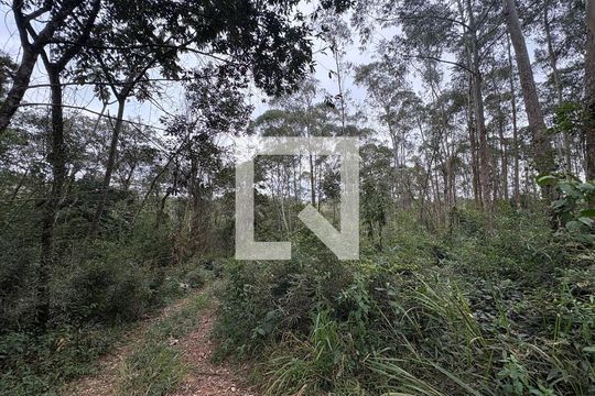 Quintal de casa para alugar com 3 quartos, 1500m² em Jardim Sagrado Coracao de Jesus, Jundiaí