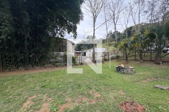 Quintal de casa à venda com 3 quartos, 1500m² em Jardim Sagrado Coracao de Jesus, Jundiaí