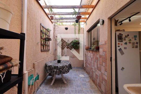 Área de Serviço de casa para alugar com 2 quartos, 120m² em Centro, Ribeirão Preto