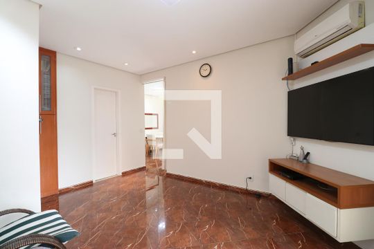 Sala de apartamento à venda com 4 quartos, 174m² em Alto de Pinheiros, São Paulo