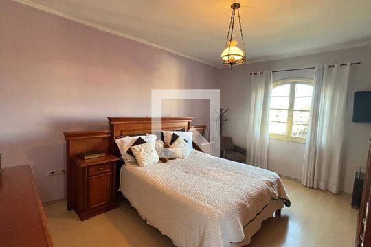 Quarto 1 de casa para alugar com 3 quartos, 198m² em Jardim Ipanema, Santo André