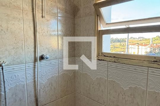 Banheiro de casa para alugar com 3 quartos, 198m² em Jardim Ipanema, Santo André