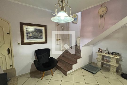 Sala de casa para alugar com 3 quartos, 198m² em Jardim Ipanema, Santo André