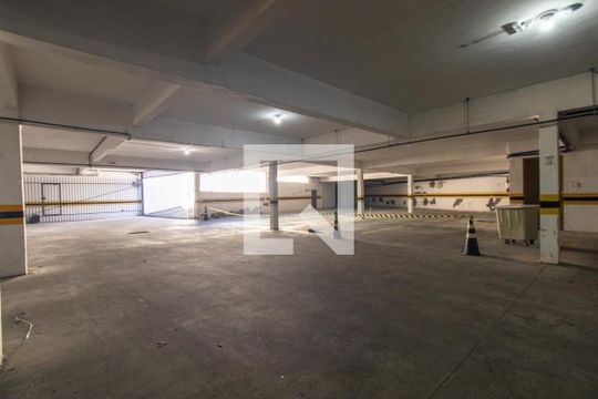 Área externa de kitnet/studio para alugar com 1 quarto, 42m² em Centro, Pinhais