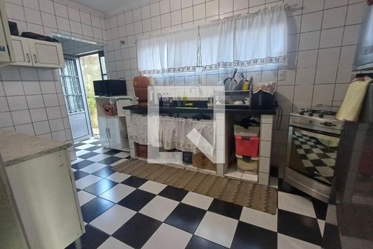 Casa à venda com 3 quartos, 238m² em Parque Jambeiro, Campinas