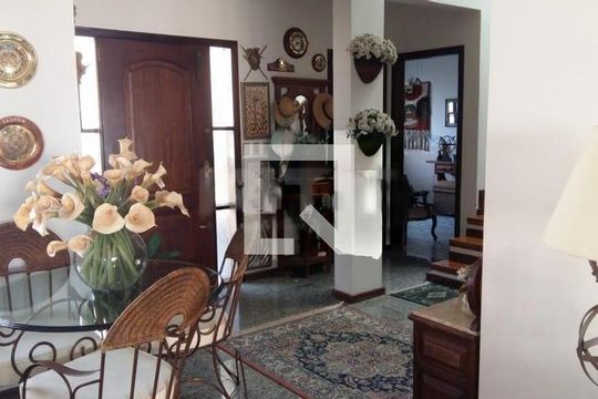 Casa à venda com 3 quartos, 330m² em Jardim Chapadão, Campinas