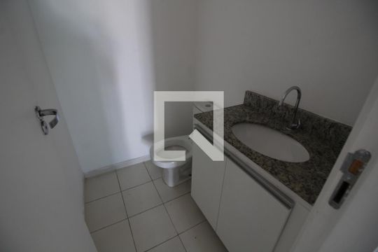 Lavabo de apartamento à venda com 3 quartos, 90m² em Taquara, Rio de Janeiro