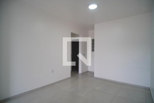 Sala de casa para alugar com 2 quartos, 85m² em Santos Dumont, São Leopoldo