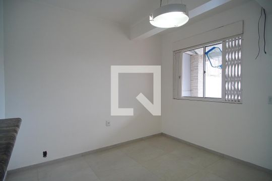 Sala de Jantar de casa para alugar com 2 quartos, 85m² em Santos Dumont, São Leopoldo