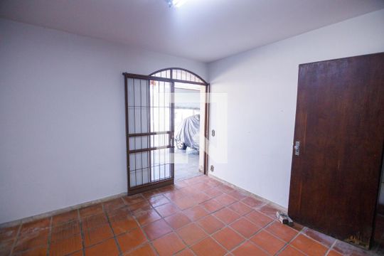 Sala de casa à venda com 4 quartos, 360m² em Alto Caiçaras, Belo Horizonte