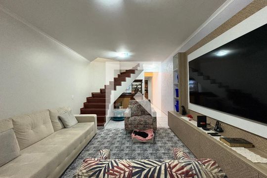 Sala de casa à venda com 3 quartos, 183m² em Parque Gerassi, Santo André