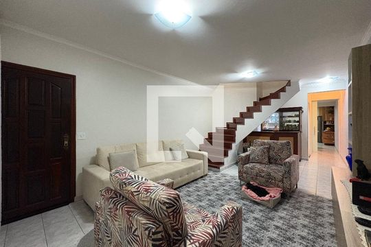 Sala de casa à venda com 3 quartos, 183m² em Parque Gerassi, Santo André