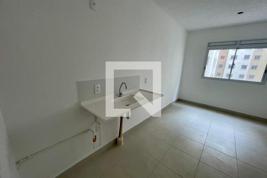 Cozinha de apartamento à venda com 2 quartos, 32m² em Vila Maria, Guarulhos
