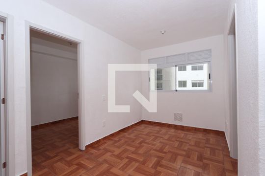 Sala de apartamento à venda com 2 quartos, 38m² em Fazenda da Juta, São Paulo