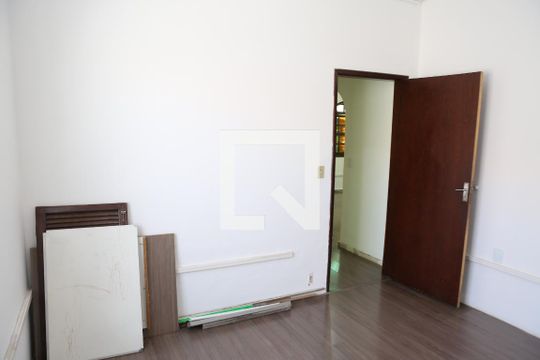 Quarto 1 de casa à venda com 6 quartos, 350m² em Jardim Riacho das Pedras, Contagem