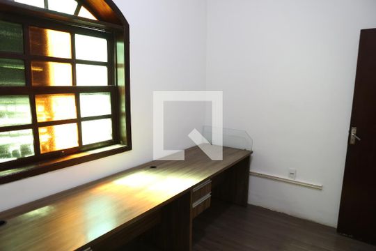 Quarto 2 de casa à venda com 6 quartos, 350m² em Jardim Riacho das Pedras, Contagem