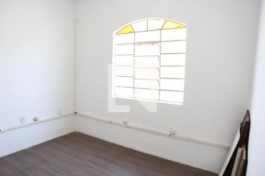 Quarto 1 de casa à venda com 6 quartos, 350m² em Jardim Riacho das Pedras, Contagem