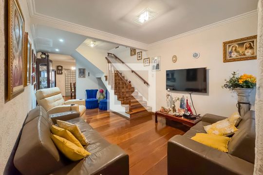 Sala de casa à venda com 3 quartos, 194m² em Vila Deodoro, São Paulo