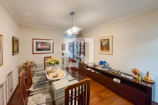 Sala de Jantar de casa à venda com 3 quartos, 194m² em Vila Deodoro, São Paulo
