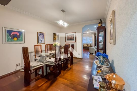 Sala de Jantar de casa à venda com 3 quartos, 194m² em Vila Deodoro, São Paulo