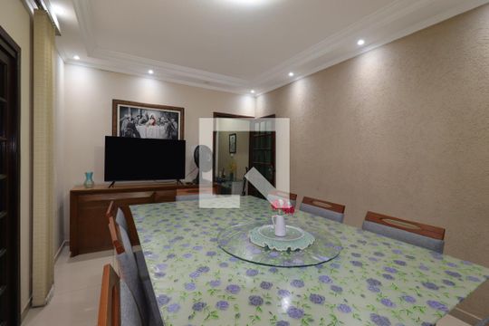 Sala de Jantar de casa à venda com 3 quartos, 208m² em Jardim Ana Maria, Santo André