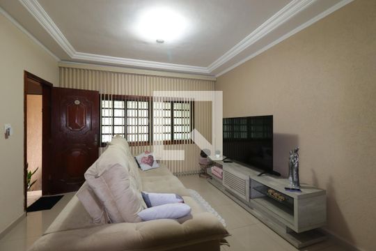 Sala de casa à venda com 3 quartos, 208m² em Jardim Ana Maria, Santo André