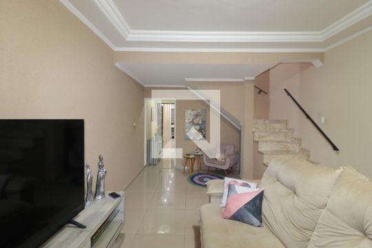 Sala de casa à venda com 3 quartos, 208m² em Jardim Ana Maria, Santo André