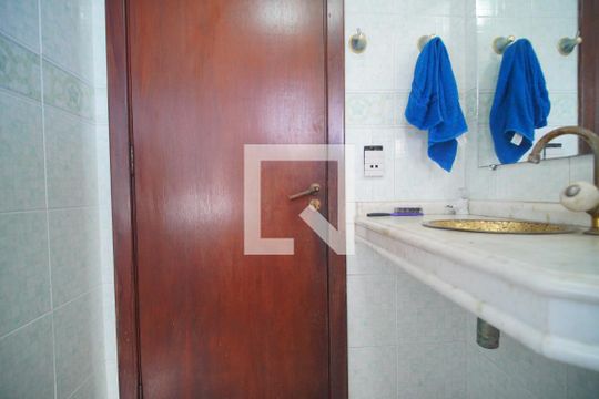 Lavabo de casa para alugar com 2 quartos, 594m² em Industrial, Novo Hamburgo