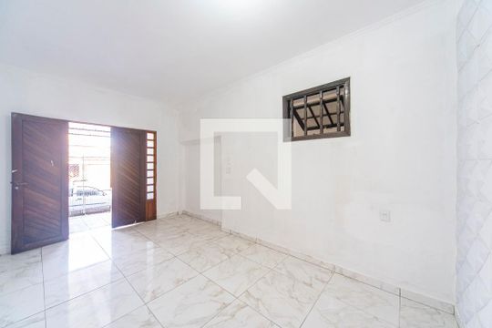 Sala de casa para alugar com 3 quartos, 200m² em Jardim Santo Alberto, Santo André