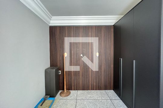 Sala 2 de apartamento à venda com 2 quartos, 70m² em Centro, Novo Hamburgo