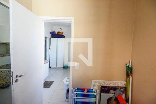 Quarto de Serviço de apartamento à venda com 3 quartos, 118m² em Tijuca, Rio de Janeiro