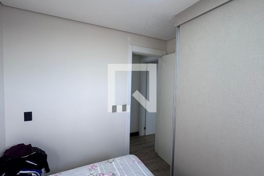 Quarto  de apartamento à venda com 2 quartos, 55m² em Vila Satúrnia, Campinas