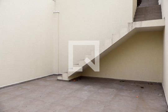 Garagem de casa à venda com 3 quartos, 150m² em Chacara Nossa Senhora Aparecida, São Paulo