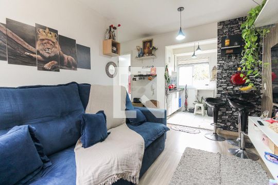 Sala de apartamento para alugar com 2 quartos, 45m² em Colônia (zona Leste), São Paulo