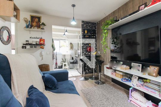 Sala de apartamento para alugar com 2 quartos, 45m² em Colônia (zona Leste), São Paulo