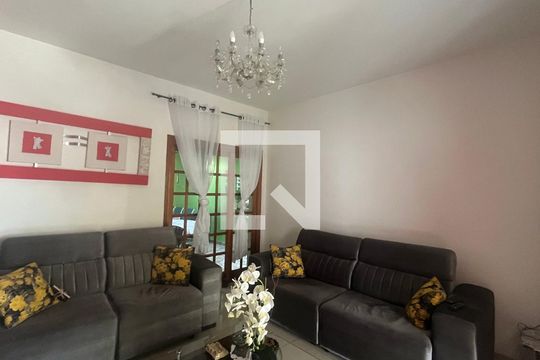 Sala de casa à venda com 3 quartos, 200m² em Vila Industrial (campinas), Campinas