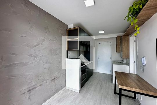 Sala de apartamento para alugar com 1 quarto, 34m² em Vila das Belezas, São Paulo