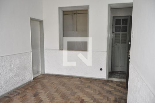 Sala de apartamento para alugar com 3 quartos, 110m² em Piedade, Rio de Janeiro