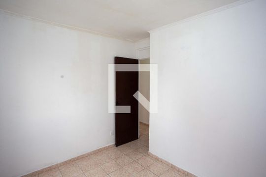 Quarto 2 de apartamento à venda com 2 quartos, 49m² em Jardim Arco-iris, Diadema