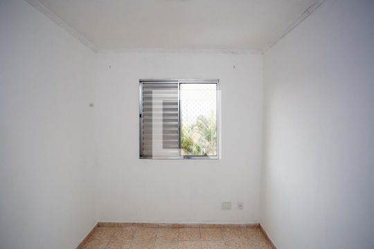 Quarto 1 de apartamento à venda com 2 quartos, 49m² em Jardim Arco-iris, Diadema