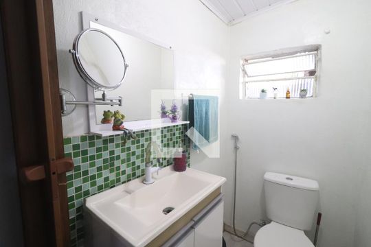Lavabo casa 01 de casa à venda com 3 quartos, 600m² em Pátria Nova, Novo Hamburgo